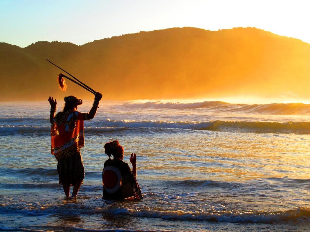 Amapondo Backpacker Lodge Port Saint John's ภายนอก รูปภาพ